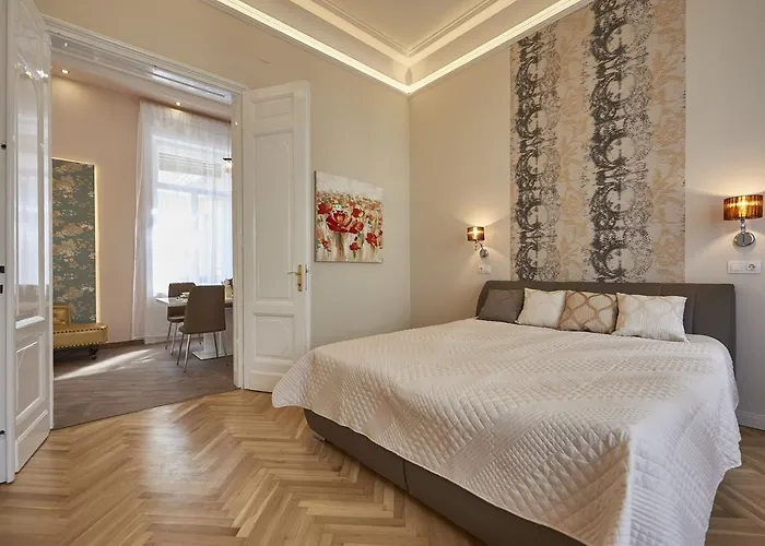 Falk Miksa Apartment